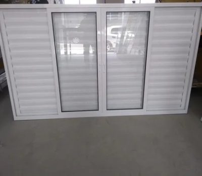 Janela veneziana 6 folhas 4 moveis 2 fixas